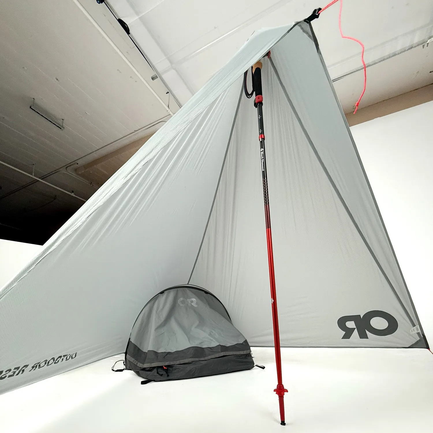 Outdoor Research Helium UL Vestibule apsis Pebble