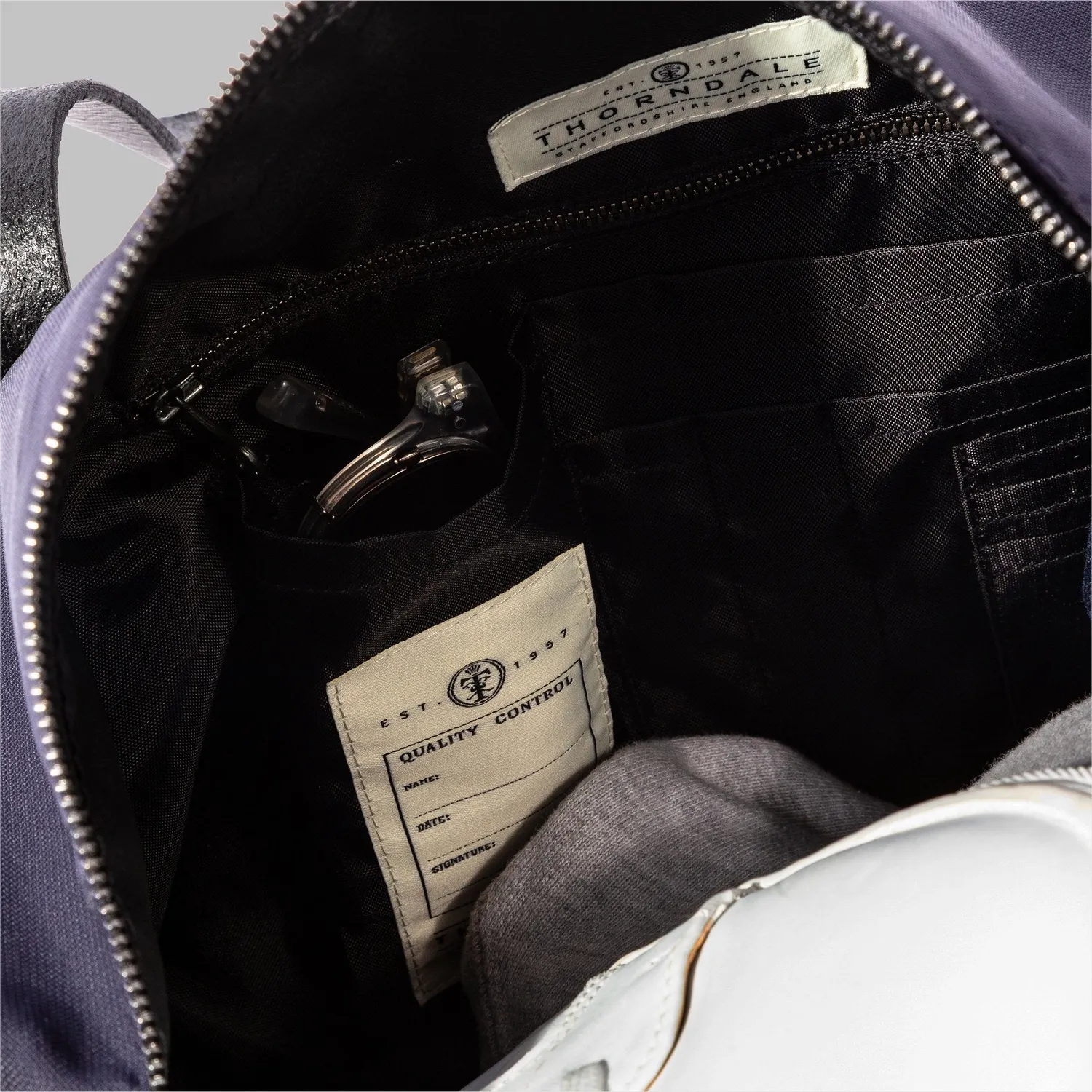 John Partridge Bexley Navy Nylon Weekender weekendbag 28 liter