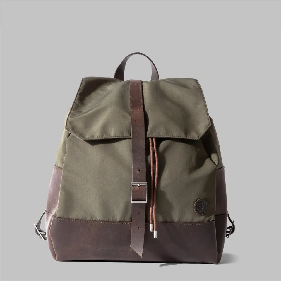 John Partridge Weston ryggsekk olivengrønn nylon 27 liter