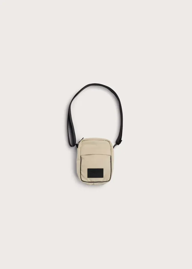 BRGN Bygebris Bag crossbody-veske sand vanntett glidelås
