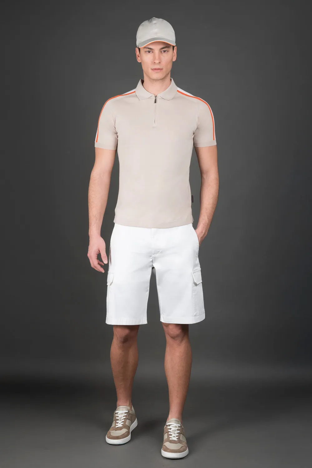 Mooer PEBLE-CRE golfpolo beige/hvit – krøllfri bomull