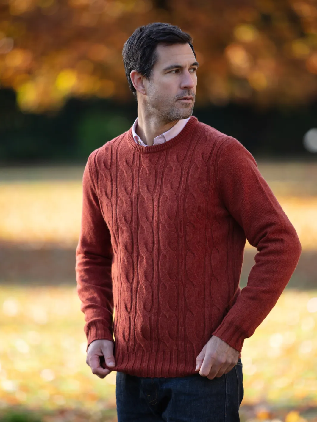 John Partridge Cable Knit Jumper kabelgenser Rust lammeullblanding
