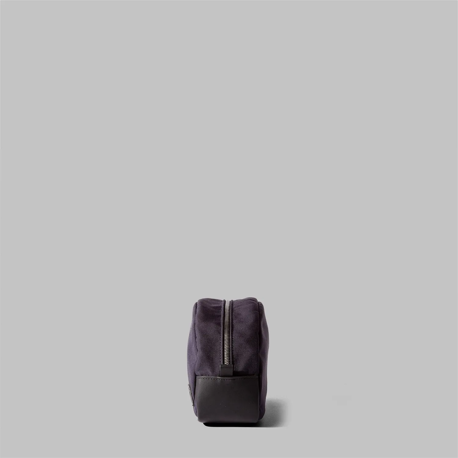 John Partridge Asterley toalettmappe Navy nylon 4 liter