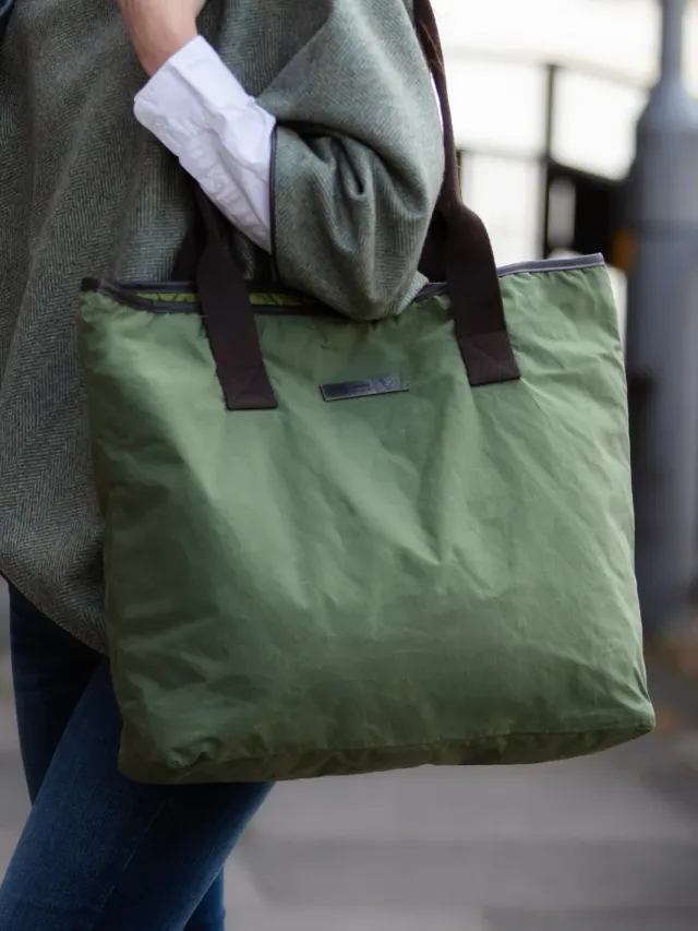 John Partridge Oversized Tote Bag veske grønn dry wax