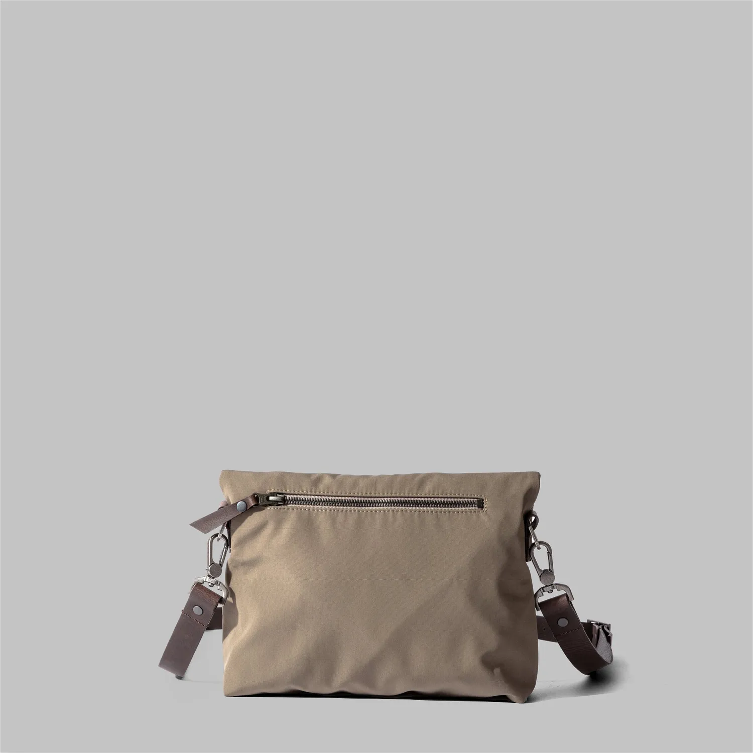 John Partridge Ellesmere Cross Body Bag crossbodyveske beige 14 L nylon