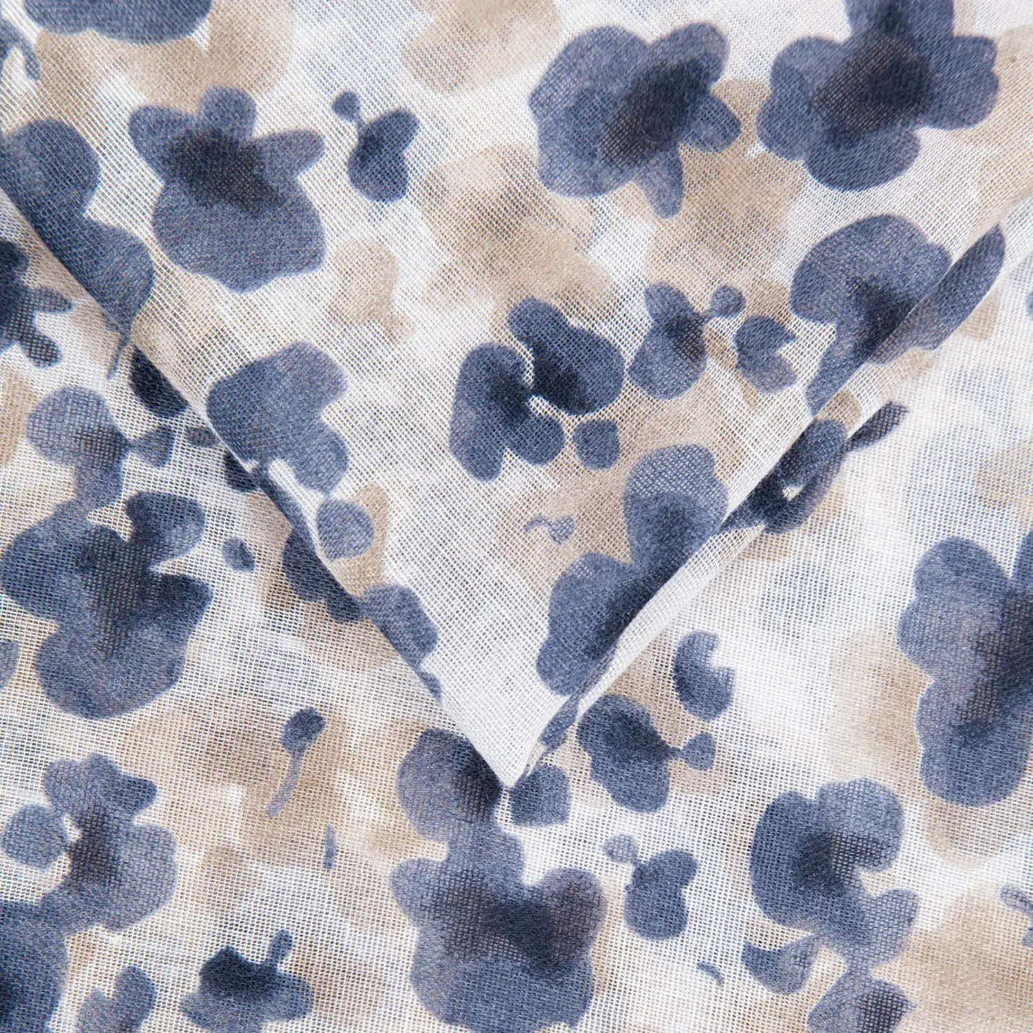 John Partridge Floral and Vine Print skjerf grå navy blå viskose