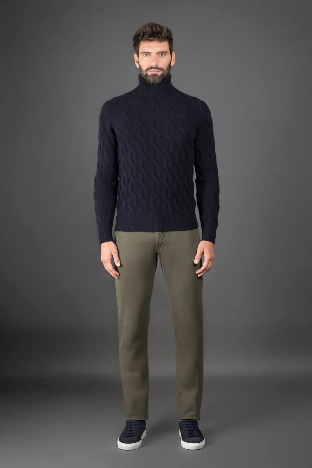 Moorer GORDON-WS3 høyhalset genser marine/milk ull cashmere