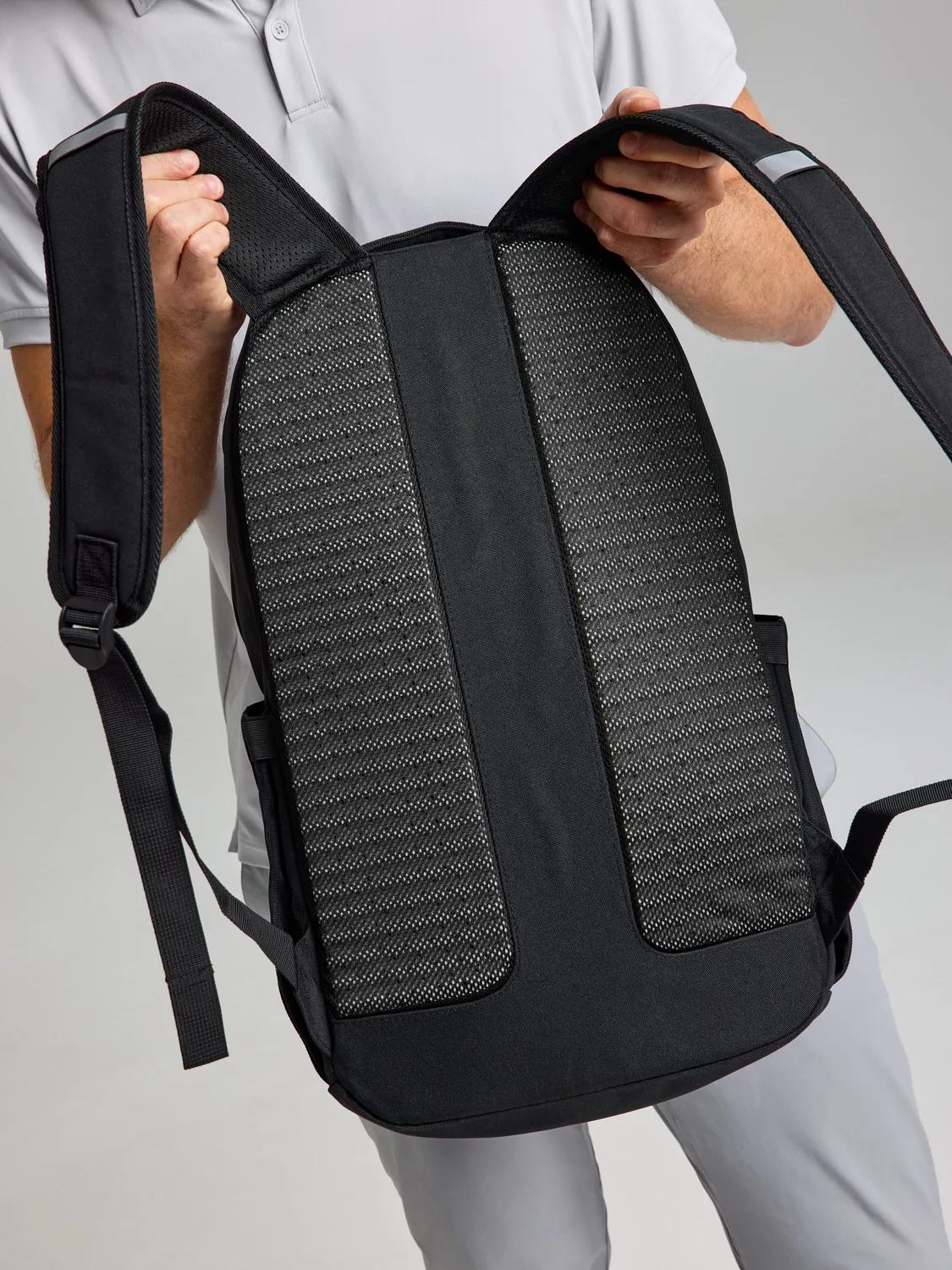 Slam ETNZ Backpack LGT ryggsekk 25 L svart
