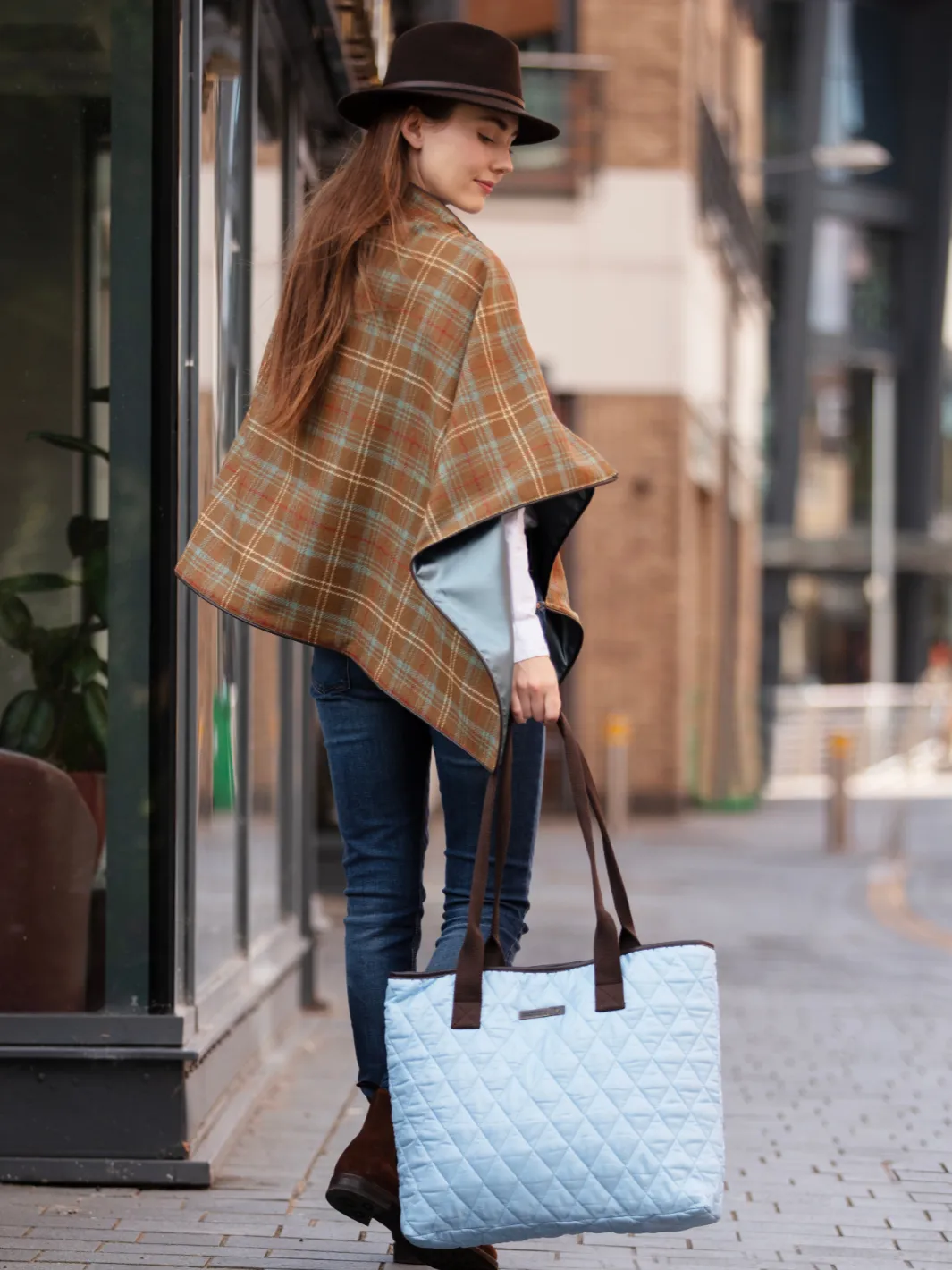 John Partridge Oversized Tote Bag veske babyblå quiltet