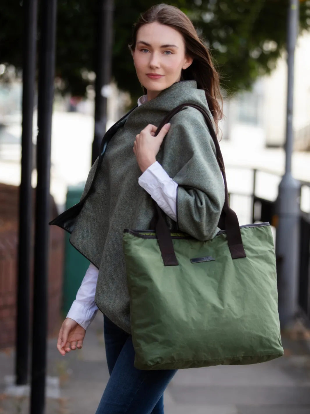 John Partridge Oversized Tote Bag veske grønn dry wax