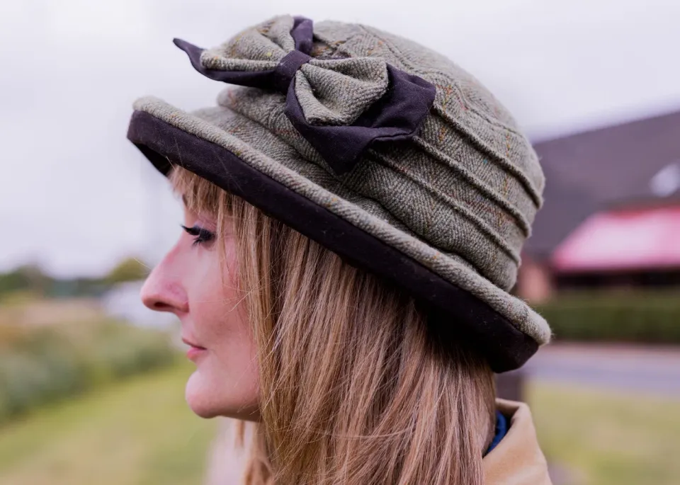John Partridge Ladies Bow Hat tweedhatt 55 cm grønn
