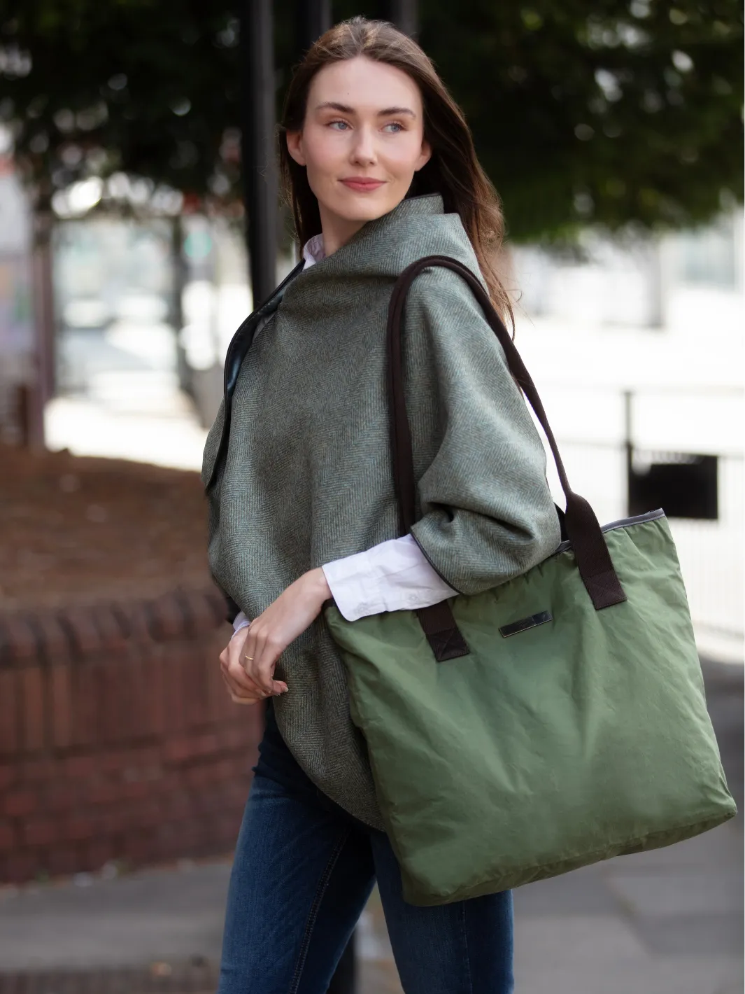 John Partridge Oversized Tote Bag veske grønn dry wax