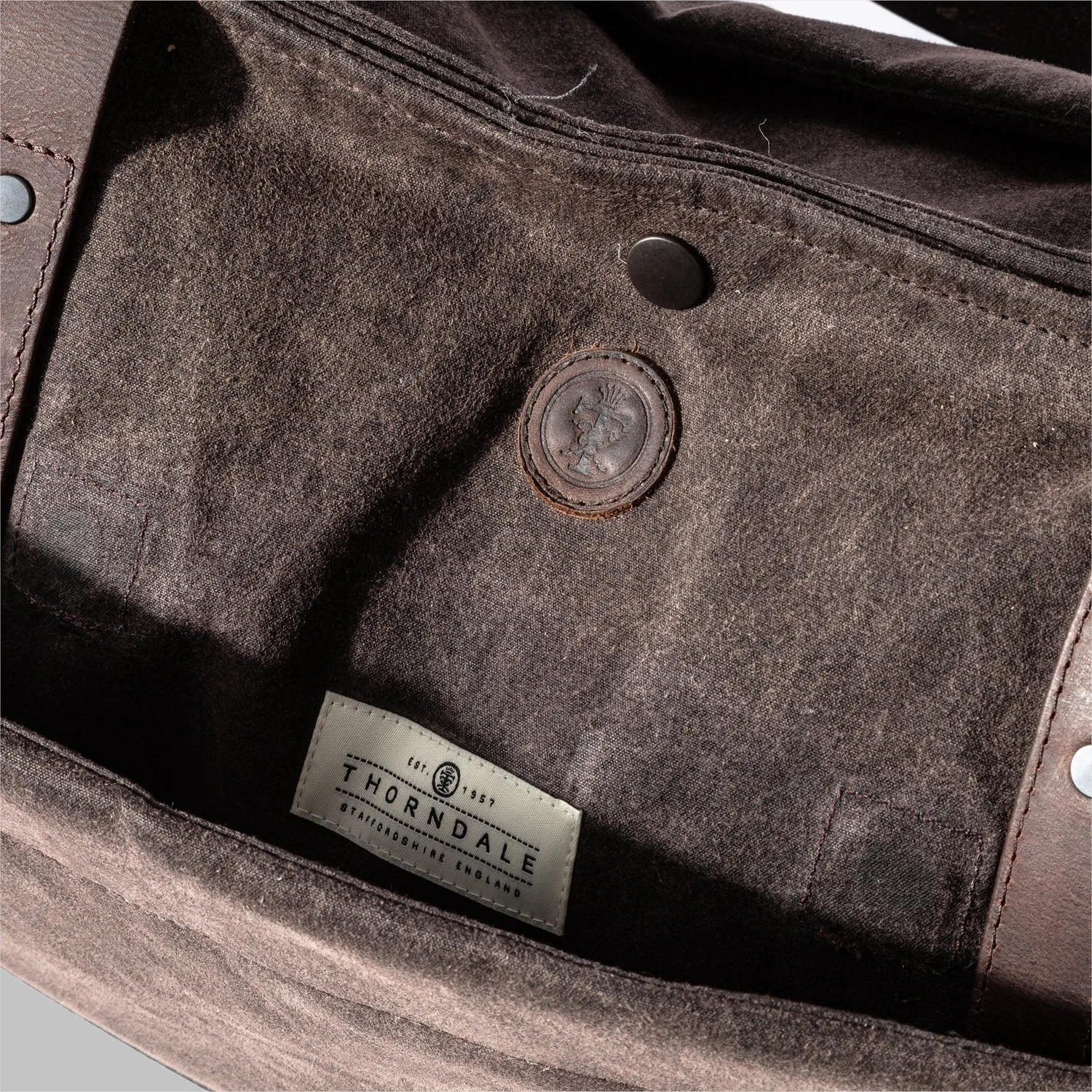 John Partridge Appdale Large Waxed Cotton totebag brun