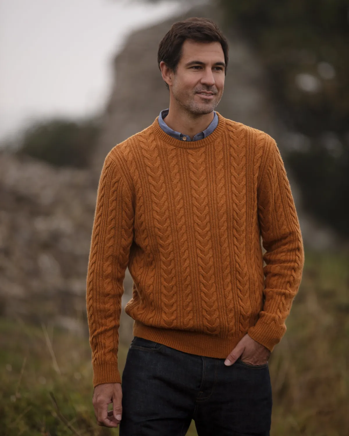 John Partridge Herringbone Crew Neck Jumper genser Mustard – lammeullblanding