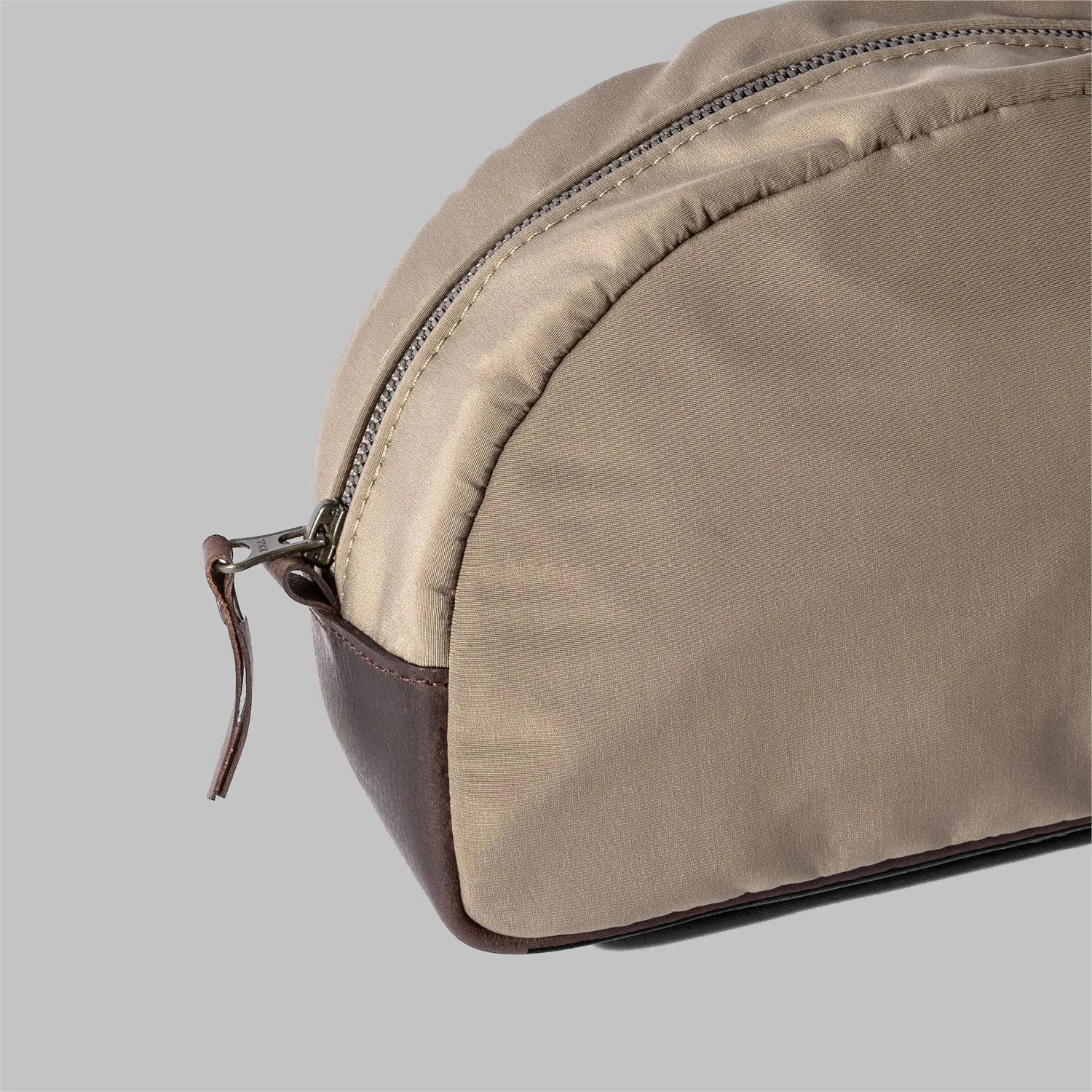 John Partridge Asterley toalettmappe beige 4 l vannavvisende
