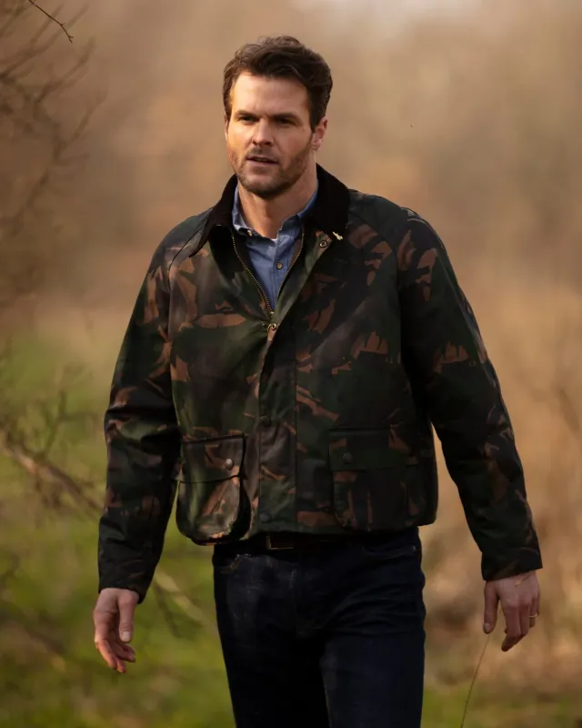 John Partridge Landowner Short Wax Walking Jacket voksjakke Olive Camo