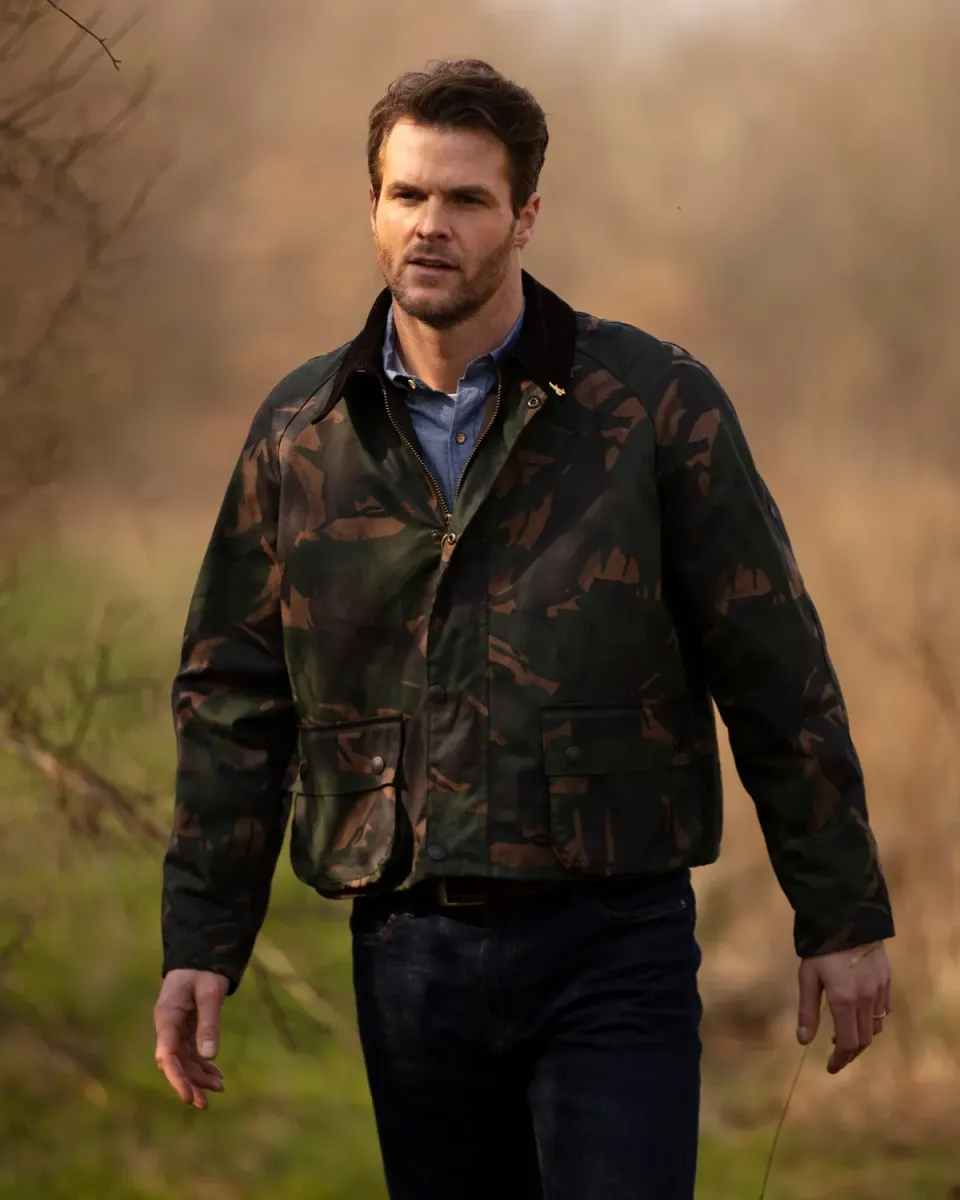 John Partridge Landowner Short Wax Walking Jacket voksjakke Olive Camo