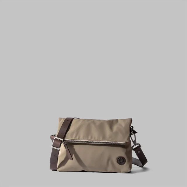 John Partridge Ellesmere Cross Body Bag crossbodyveske beige 14 L nylon