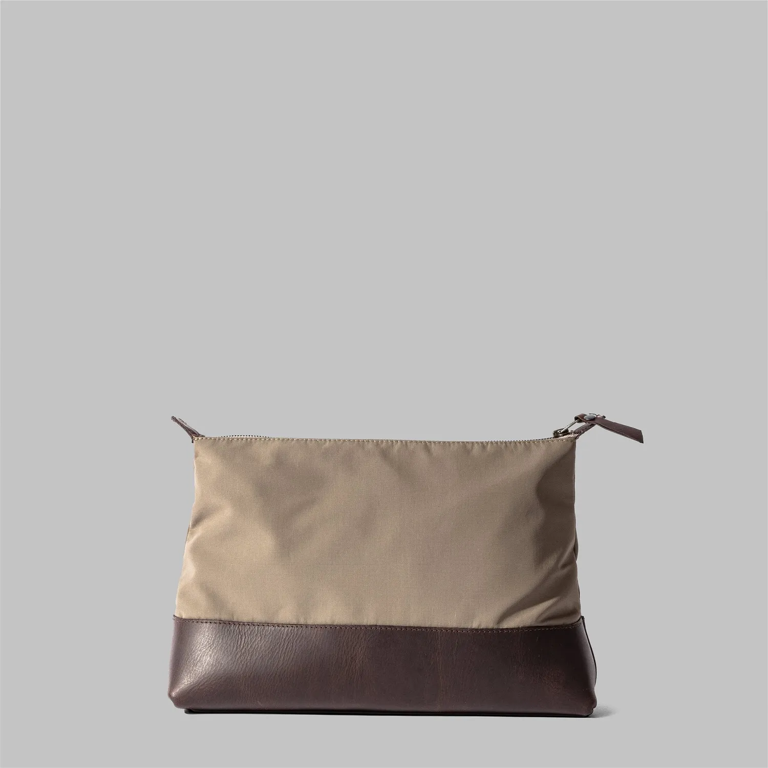 John Partridge Silverdale Beige Nylon & Leather Wash Bag toalettmappe beige 8 l vannavvisende