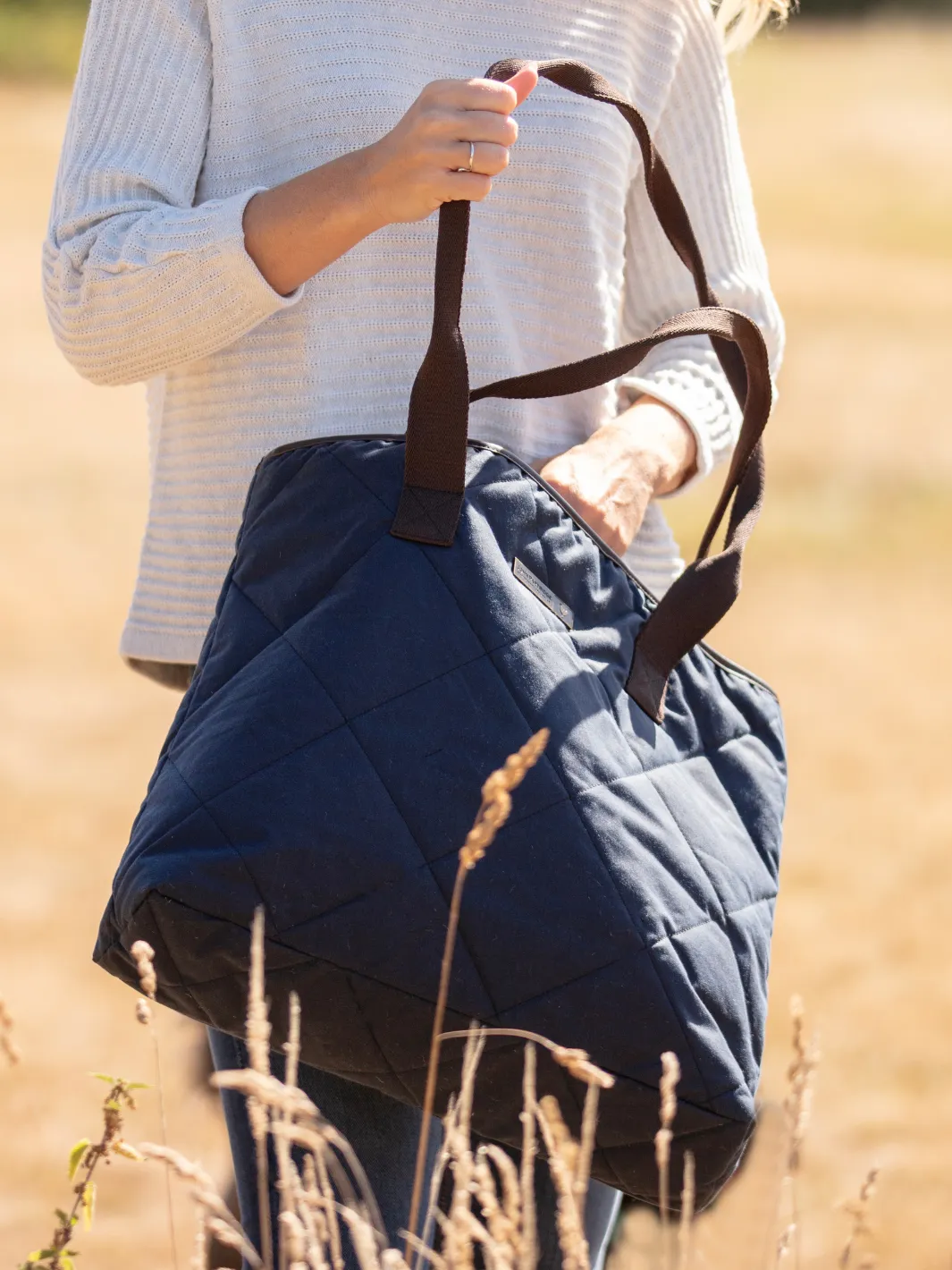 John Partridge Oversized Tote Bag veske marineblå quiltet