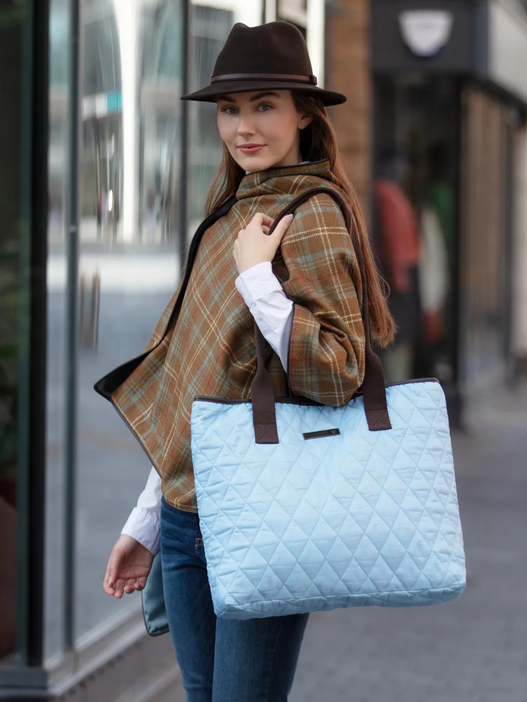 John Partridge Oversized Tote Bag veske babyblå quiltet