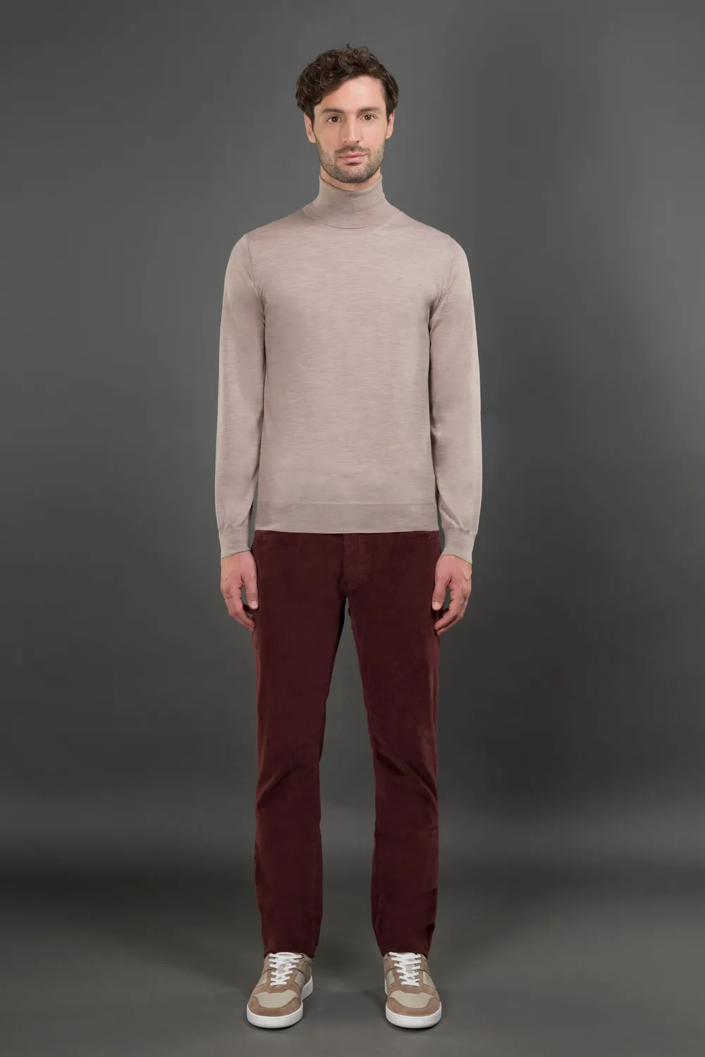 Moorer TODI-W18 høyhalset genser beige merinoull